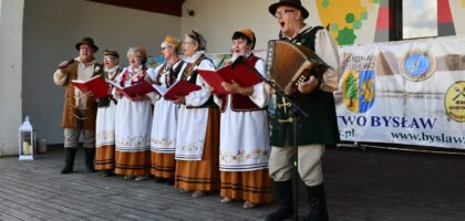 Fotorelacja z biesiady nad jeziorem